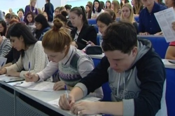 Принявшие участие в написании «Большого этнографического диктанта» югорчане ждут результатов – их подведут в День народного единства