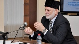 Противник действует ежедневно и ежечастно…